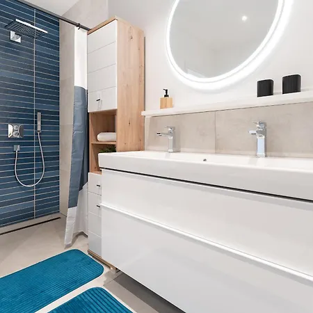 Suhrenpohl 2 Hafenglueck 2 Heiligenhafen