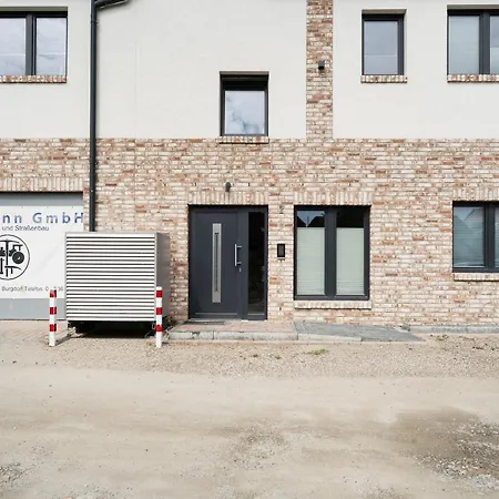 Suhrenpohl 2 Hafenglueck 2 Heiligenhafen