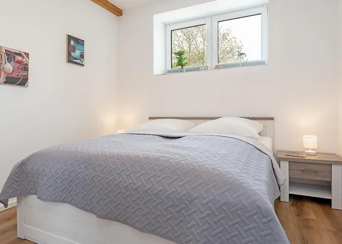 Suhrenpohl 2 Hafenglueck 2 * 海利根港